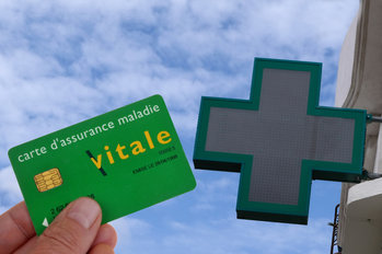 Tiers payant en pharmacie : la carte Vitale devient incontournable