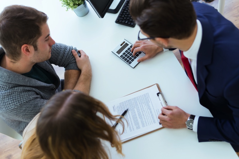 Courtier et assurance de prêt : quels avantages pour les emprunteurs ?